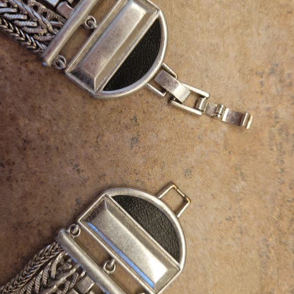 Stella and Dot Electra Statement necklace - Picture 6 of 6